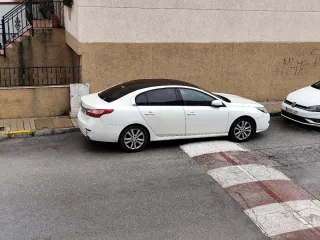 Renault latitud    2011