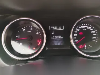 Renault latitud    2011