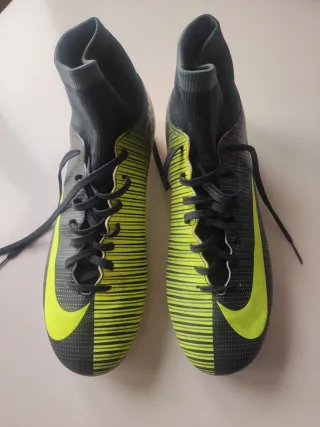 Botas de fútbol Nike Mercurial CR7