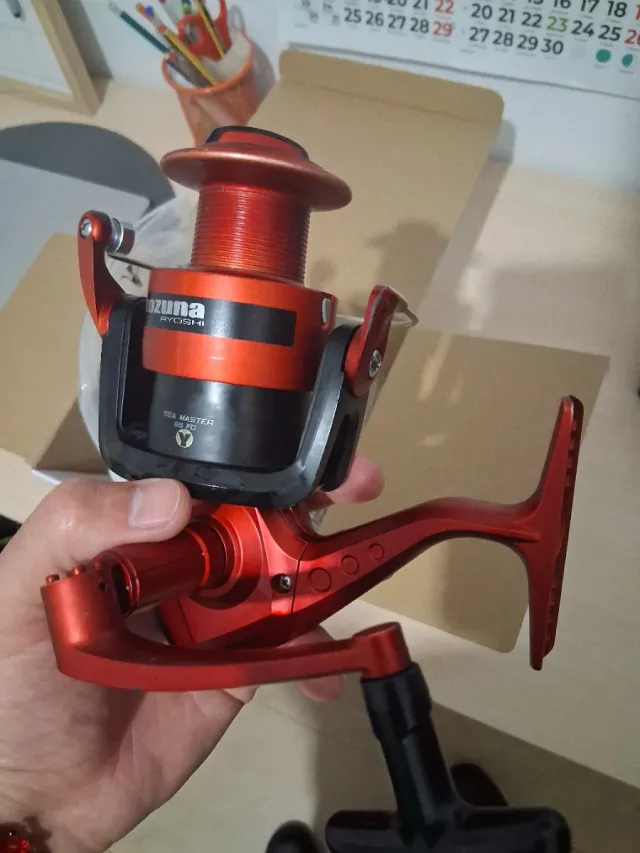 Pareja carretes Surfcasting Yokozuma con 4 bobinas