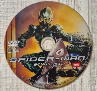 Pack Blu-ray 3D Cars 2 + Spider-Man Bonus Disc