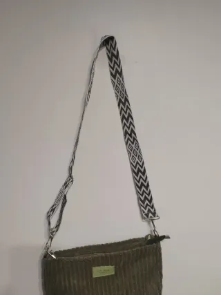 Bolso de terciopelo verde
