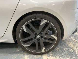 Peugeot 308 1.6 GTI 200 kW (272 CV)