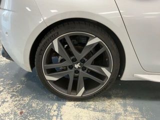 Peugeot 308 1.6 GTI 200 kW (272 CV)