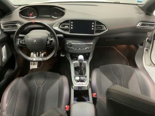 Peugeot 308 1.6 GTI 200 kW (272 CV)