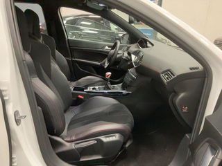 Peugeot 308 1.6 GTI 200 kW (272 CV)