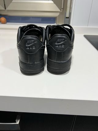 Nike Air Force 1 Negras Talla 42