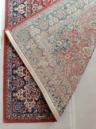 ALFOMBRA GRANDE DISEÑO FLORAL ANTIGUA