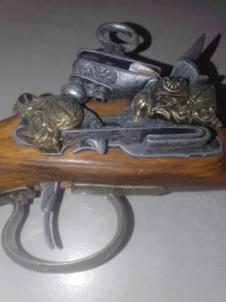 Réplica Pistola Antigua Decorativa