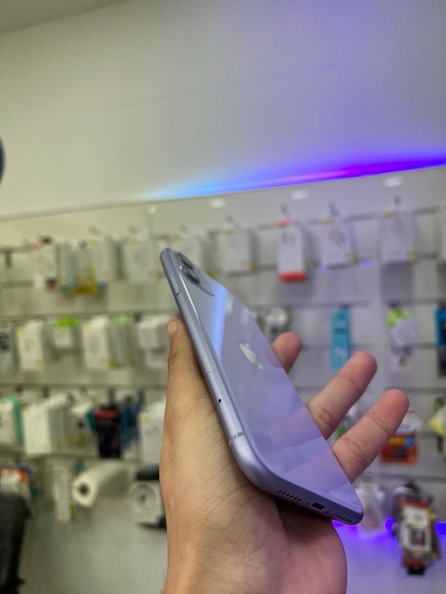 iPhone 11 128GB