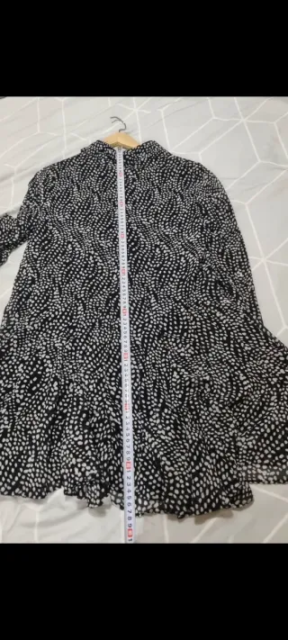 Vestido Zara negro puntos blancos Talla M