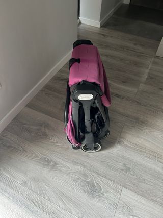 Carrito Chicco  - tipo yoyo apto para Avión