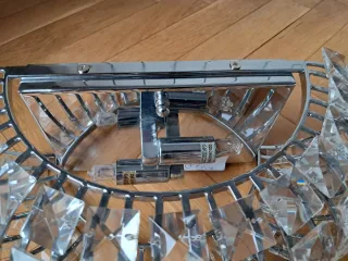 Lámpara de pared cristal y metal