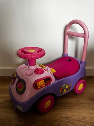 Coche correpasillos infantil rosa y morado