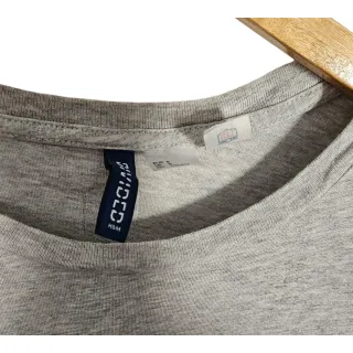 Camiseta H&M Raiders