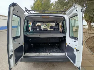 Ford Tourneo Connect 2013