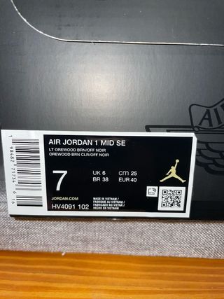 Air Jordan 1 Negras y Verdes Nuevas