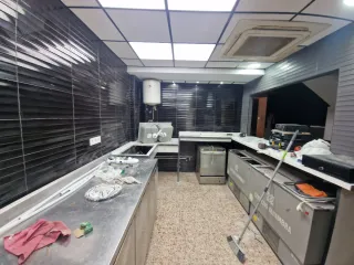 OPORTUNIDAD Traspaso local en pleno funcionamiento