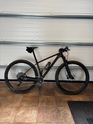 Bicicleta Montaña scott scale Carbono Talla M