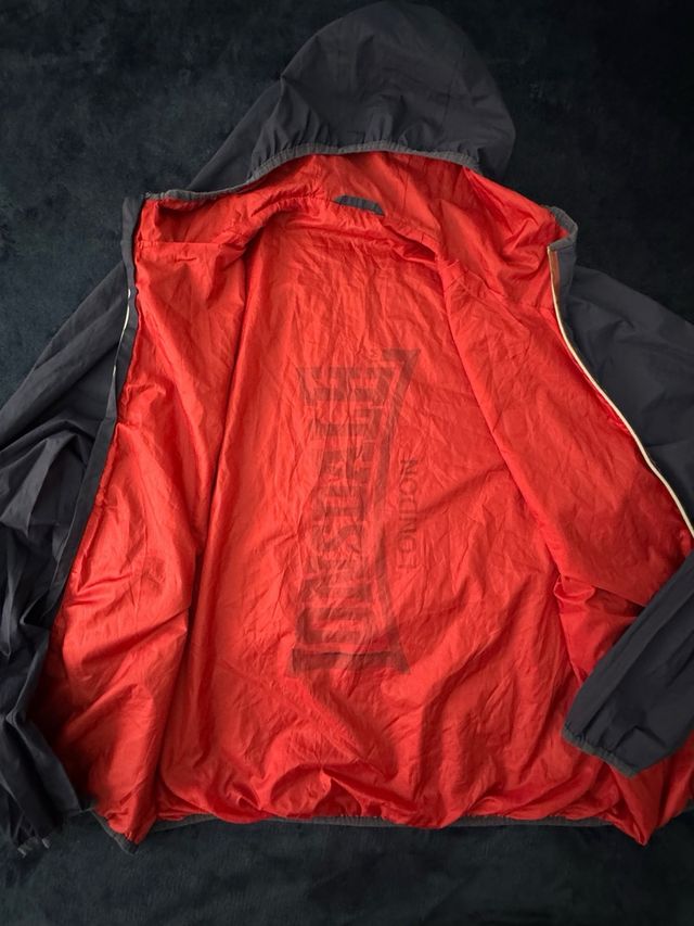 Chaqueta Lonsdale London con capucha