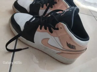 Scarpe Nike Air Jordan Rosa e Bianche