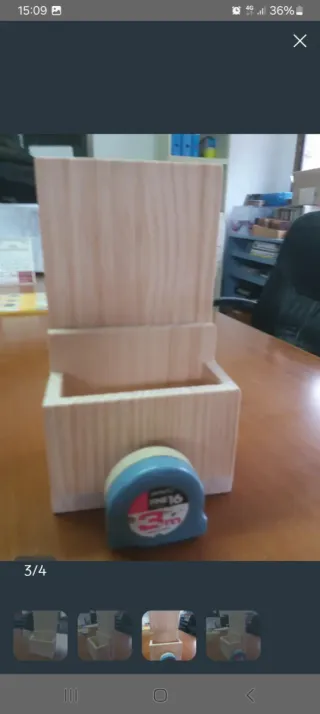 Servilletero y portamenús de madera