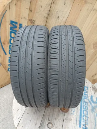 Vendo 2 Neumáticos de coche en buen estado