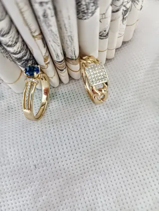 Conjunto Pendientes y Anillos Dorados