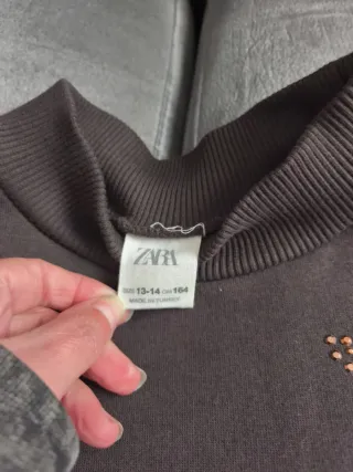 Sudadera Zara niña de la talla 13, 14 y 164 cm