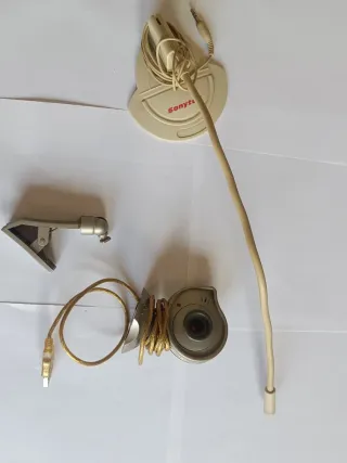 Cámara y Micrófono Retro