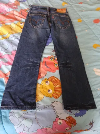 Levi's 907 W28 L32 Jeans