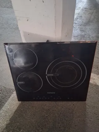 Piani cottura in vetroceramica Corberó a 3 fuochi