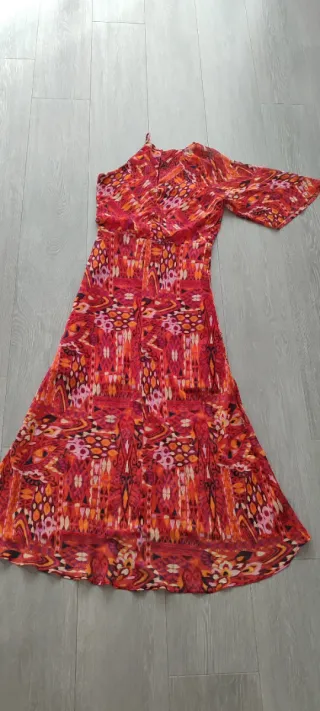 Vestido estampado para fiesta o boda