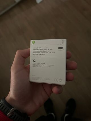 Cargador Apple USB-C 20W sin abrir