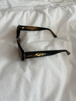 Gafas de sol polarizadas con llamas