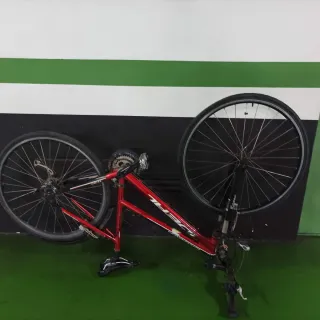 Bicicleta Roja