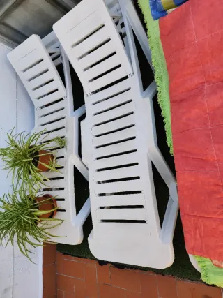 Hamaca de plástico blanca