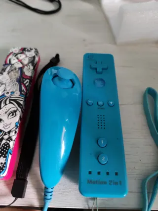 Lote 3  Mandos Wii Motion Plus