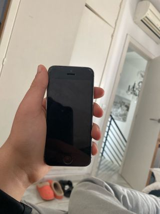 iPhone 6 Negro/Gris - Sin Cargador