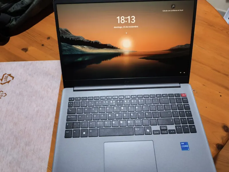 LG Gram 15u50t i5 16+512gb Gris afbeelding 2