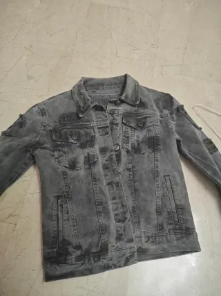 Cazadora vaquera efecto lavado Talla S