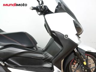 YAMAHA X-MAX 250
