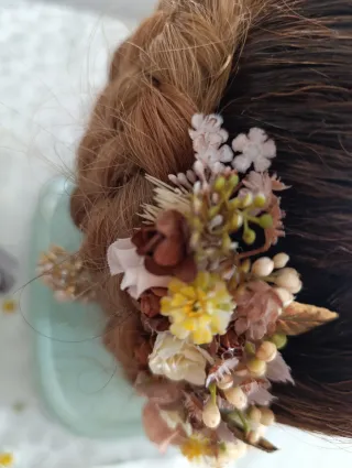 Elegant Headpiece Fallera Flowers Brown and Gold
