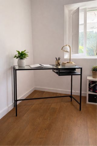 Mesa de escritorio cristal y metal