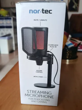 Console PS4 Slim + 3 Giochi + Controller + Volante