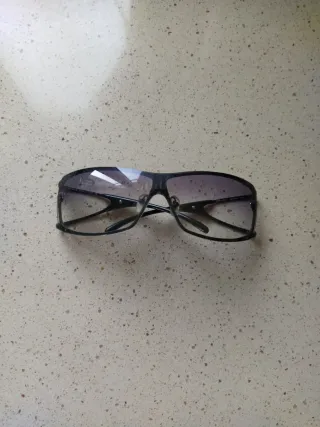 Occhiali da sole Versace neri e grigi