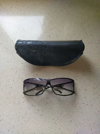 Occhiali da sole Versace neri e grigi