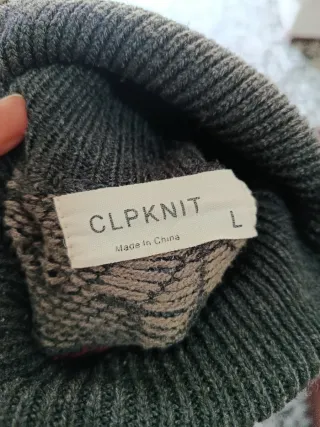 Vestido de invierno con cuello alto