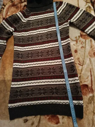 Vestido de invierno con cuello alto