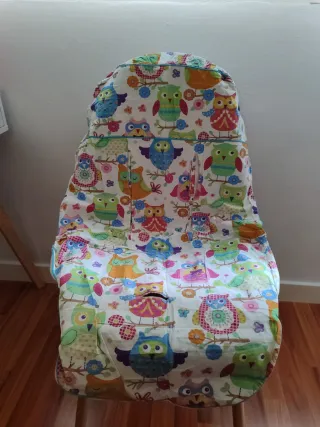 Colchoneta silla paseo búhos